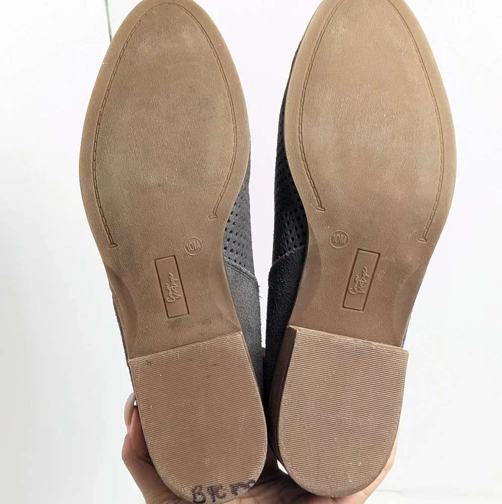 Crown vintage suede booties